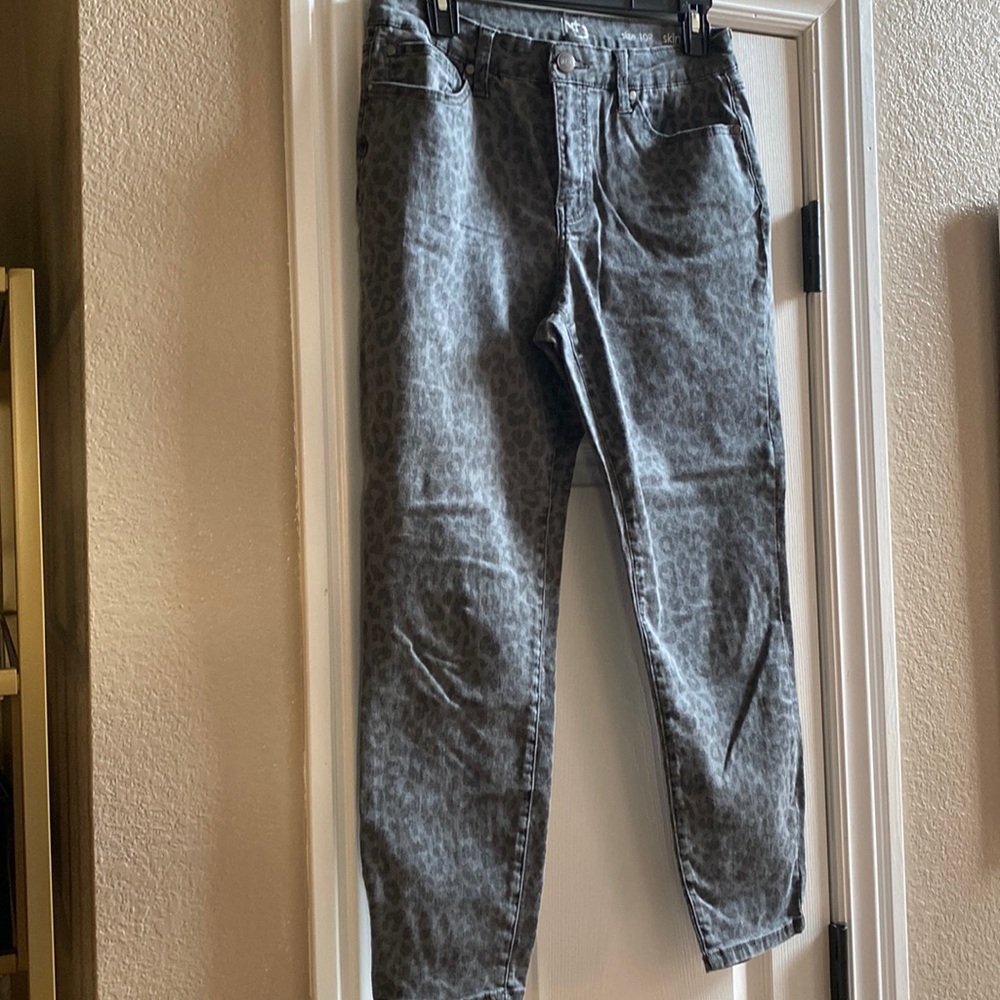 New Direction black/gray cheetah print jeans.